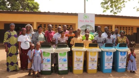 LafargeHolcim Côte d’Ivoire lance un programme de lutte contre l’insalubrité en milieu scolaire
